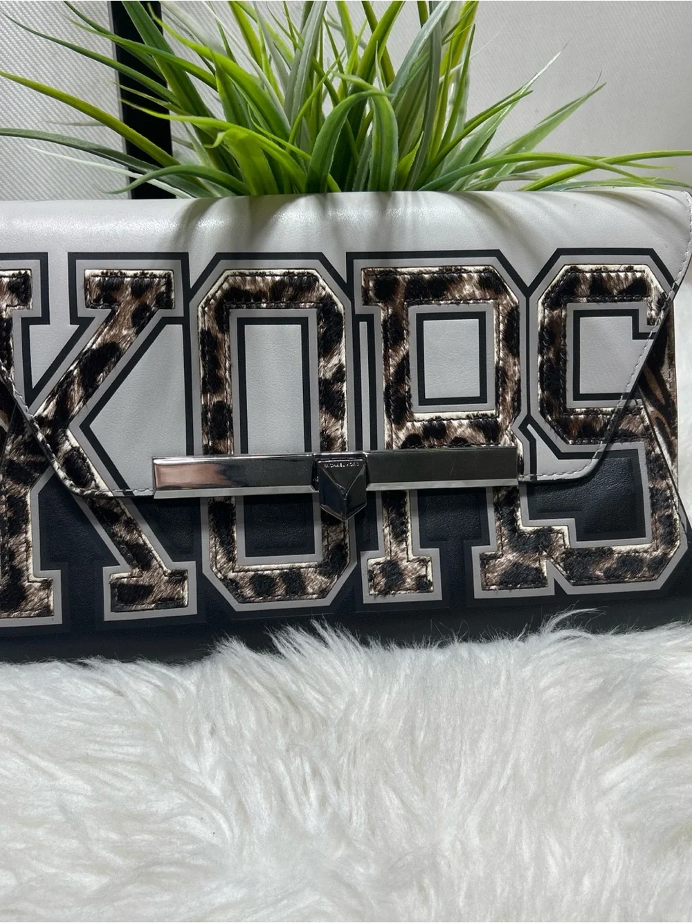 Michael Kors White, Black & Leopard-Print Logo Clutch - Picture 6 of 12